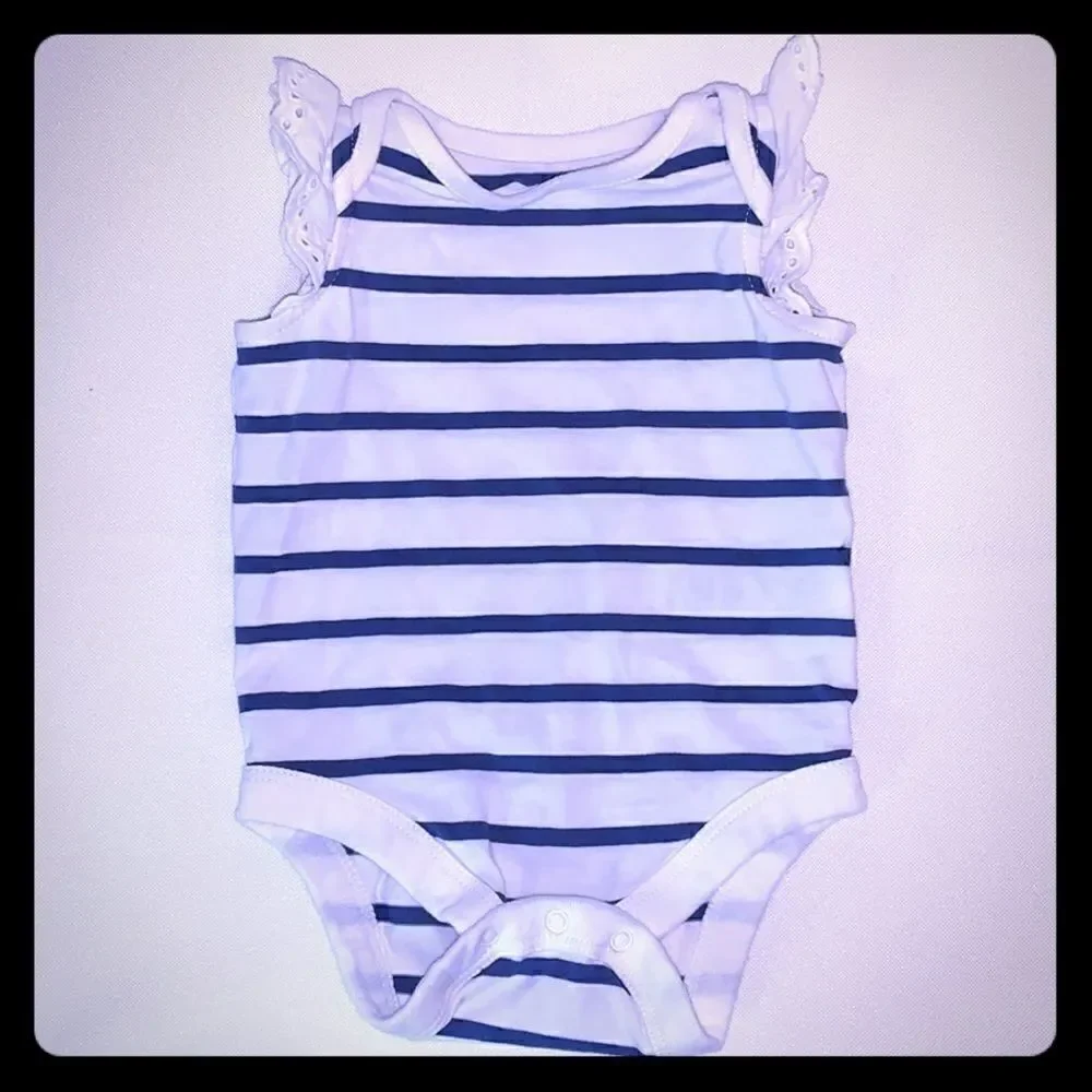 Gap onesie